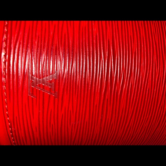 Louis Vuitton Epi Cannes - Picture 4 of 9